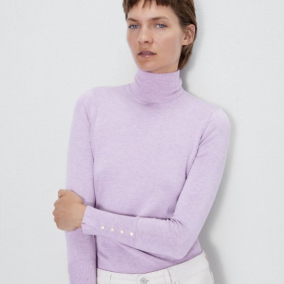 Zara Sweaters - 💗Zara Basic Turtleneck Sweater 💗